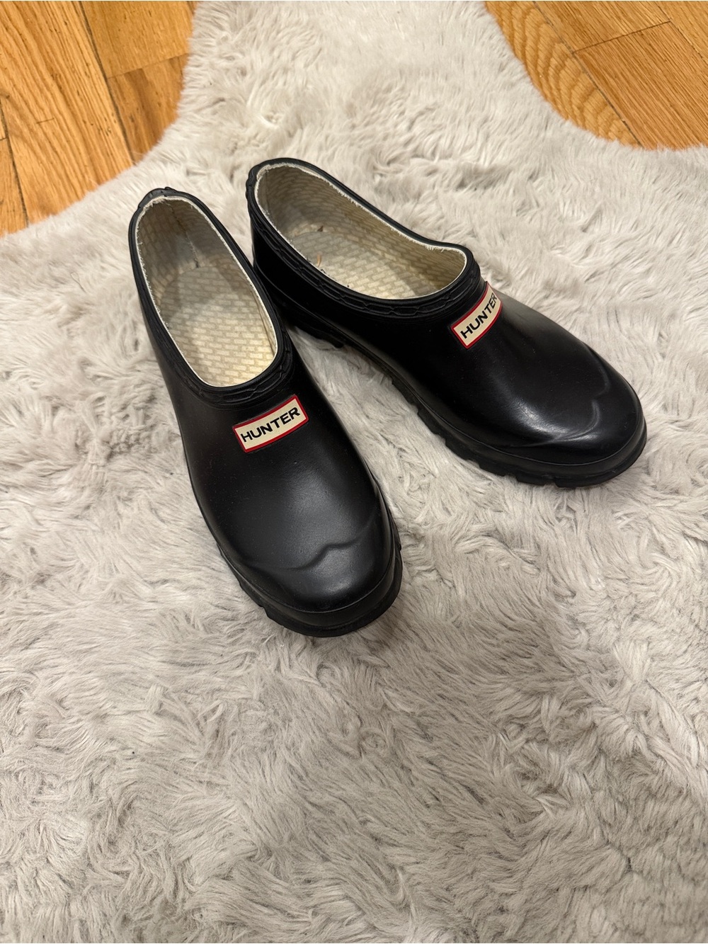 Hunter Kids Black Slip-On Rain Clogs with Logo